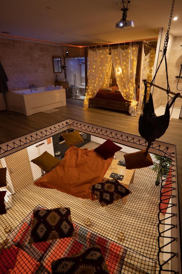 Capsule Marrakech I Chicha I Sauna I Balneo I Console Ps5 I Cinema Trith-Saint-Leger Екстериор снимка